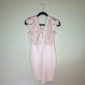 Haute Monde White Fitted Sleeveless Cocktail Dress Size M